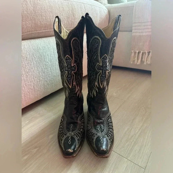 Corral Boots A2651 Black-Bone Wing & Cross Crystals Inlay - Picture 13 of 16